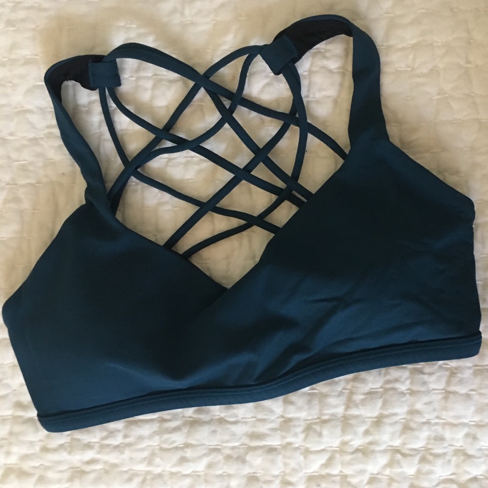 Lululemon Free To Be Bra Size 6 Dark Blue/ Teal